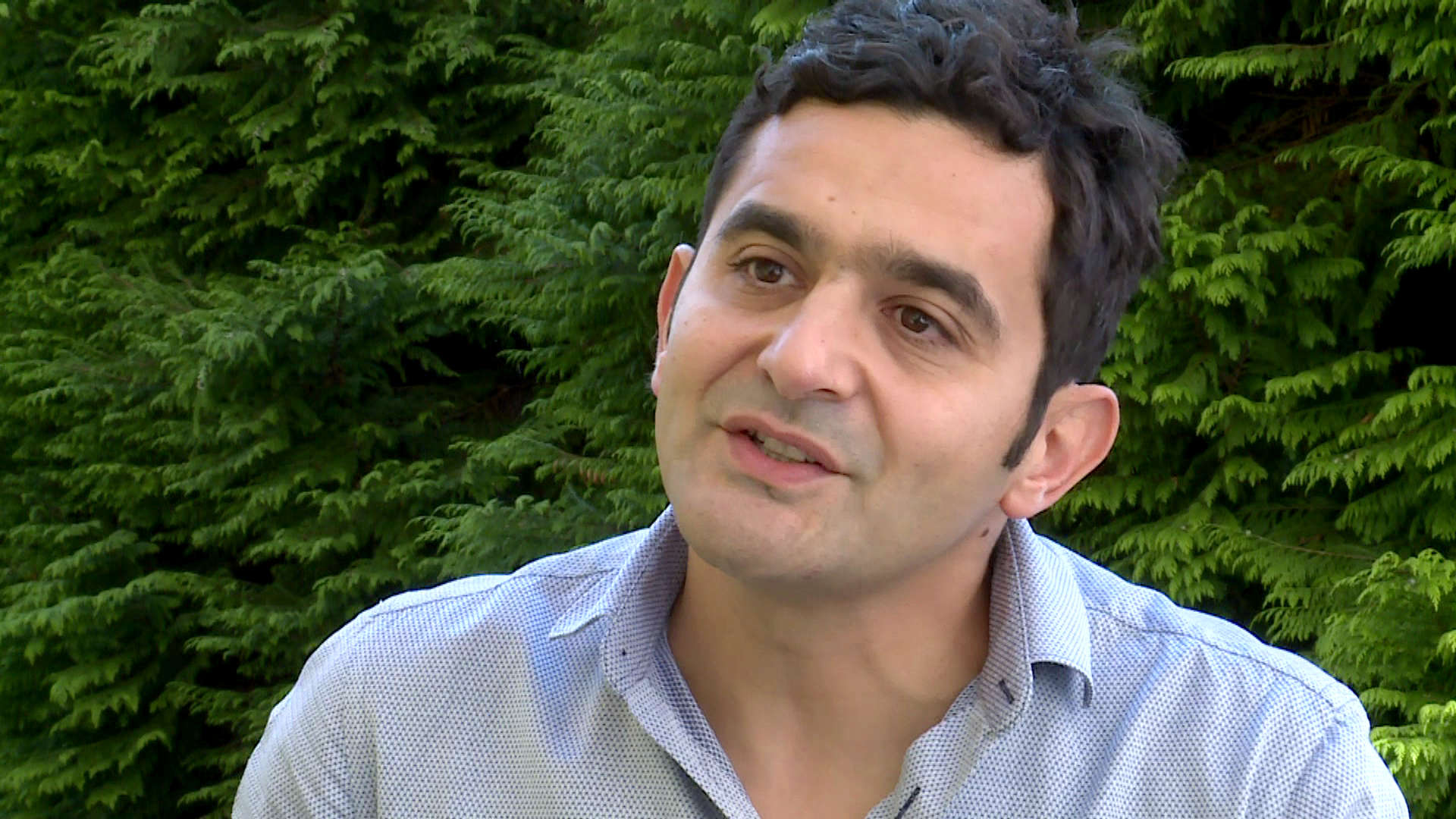 Portrait de comédien Laurent Capelluto AZZA.be